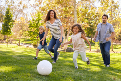 Sidnei Piva de Jesus mostra como o futebol pode fortalecer os laços familiares e criar momentos especiais.