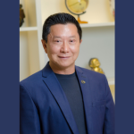 Dr. Milton Seigi Hayashi mostra como os procedimentos híbridos unem cirurgia e bioestimuladores para resultados naturais.