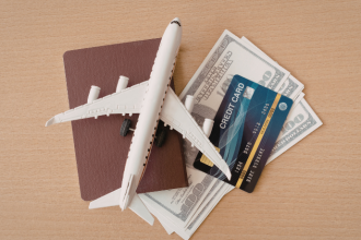 Planejamento financeiro para viagens longas e seguras ajuda a prever custos, evitar imprevistos e garantir tranquilidade do início ao fim do trajeto, com a orientação de Márcio Pires de Moraes.