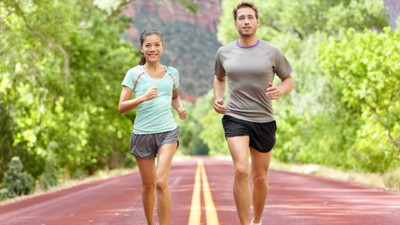 A prática regular de esportes, segundo Luciano Colicchio Fernandes, é uma aliada poderosa na prevenção de doenças e no fortalecimento da saúde.